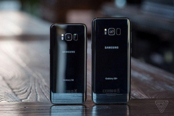 美版三星galaxy s8终于没有丑陋的运营商标识