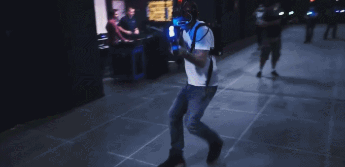 开放式多人vr街机店落地美国 将全年无休的开业满足vr