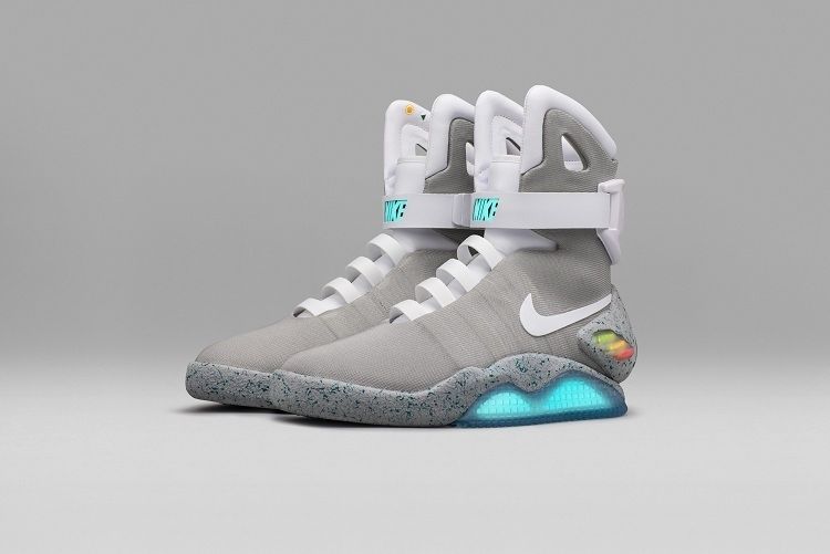 nike的发光跑道和手机壳有点好玩这会让你更爱运动吗